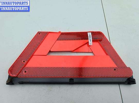 купить Знак аварийной остановки на Audi A6 C5 (1997-2005)