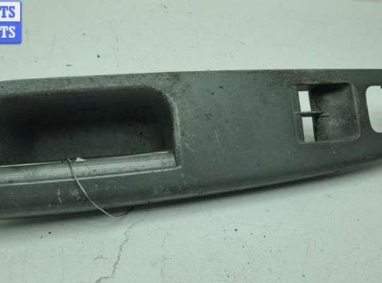 купить Ручка двери внутренняя передняя правая на Volkswagen Golf-5