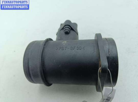 купить Расходомер (измеритель потока воздуха) на Volkswagen Passat B5