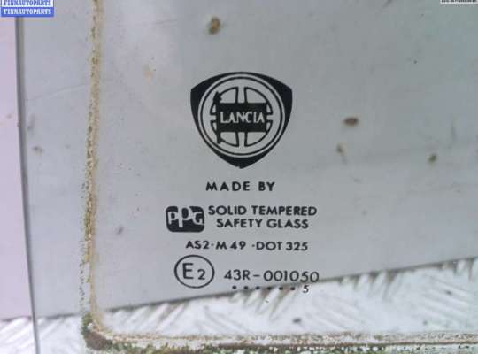 Стекло боковое двери на Lancia Kappa 838