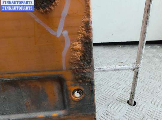 купить Дверь сдвижная правая на Mercedes Vito-1 W638 (1996-2003)