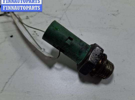 купить Датчик давления масла на Renault Scenic I (1996-2003)