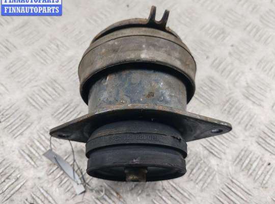 купить Подушка крепления двигателя на Volkswagen Golf-3