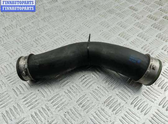 купить Патрубок интеркулера на Volkswagen Golf-5