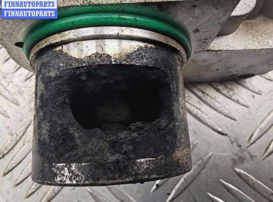 купить Клапан EGR (рециркуляции выхлопных газов) на Volkswagen Caddy (2004-2010)