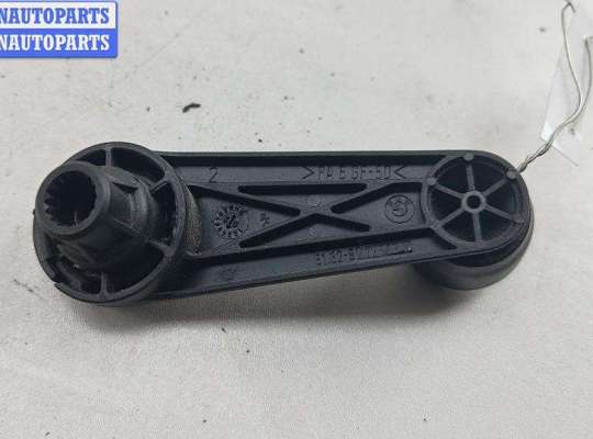 Ручка стеклоподъемника на BMW 3 (E46)