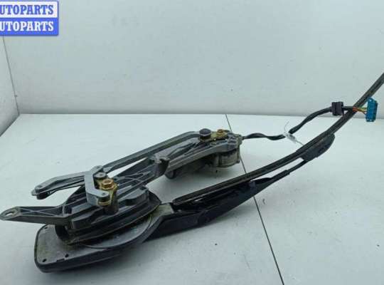 купить Механизм стеклоочистителя переднего (трапеция дворников) на Mercedes C-Class W202 (1993-2000)