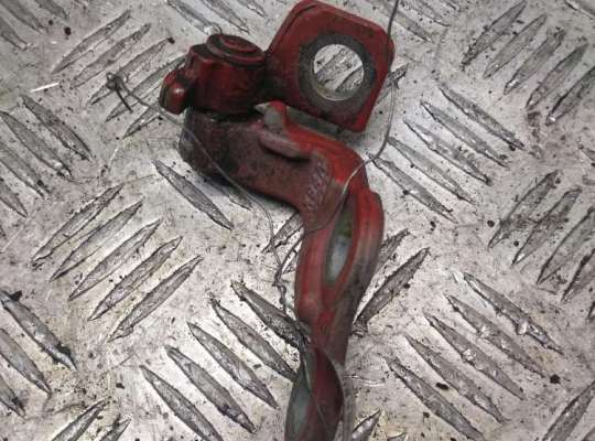 купить Петля двери передней правой на Ford Focus I (1998-2005)