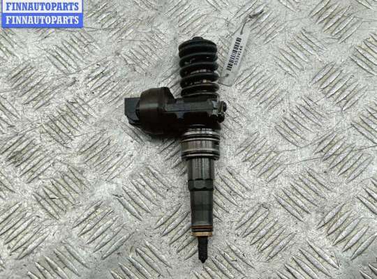 купить Форсунка топливная на Volkswagen Passat B6