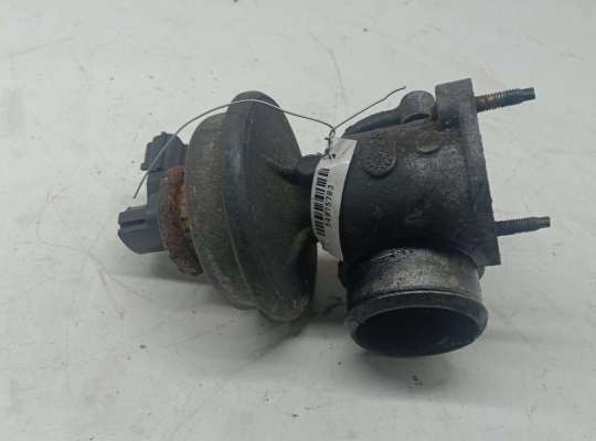 Клапан EGR (рециркуляции выхлопных газов) FO1868139 на Ford Mondeo III (2000-2007)