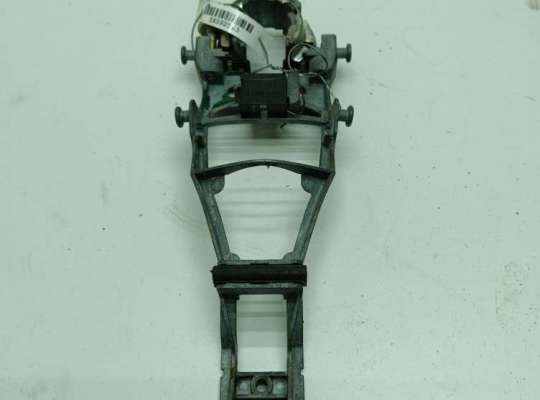 купить Корпус (держатель) ручки двери передней правой на Volkswagen Golf-5