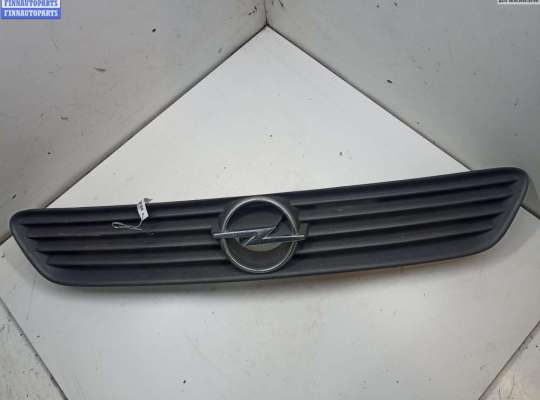 купить Решетка радиатора на Opel Astra G