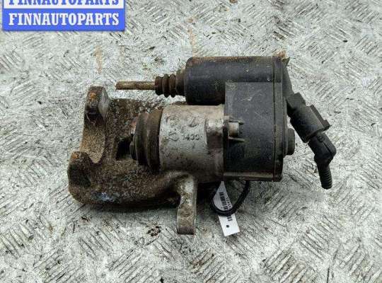 купить Суппорт задний левый на Volkswagen Passat B6