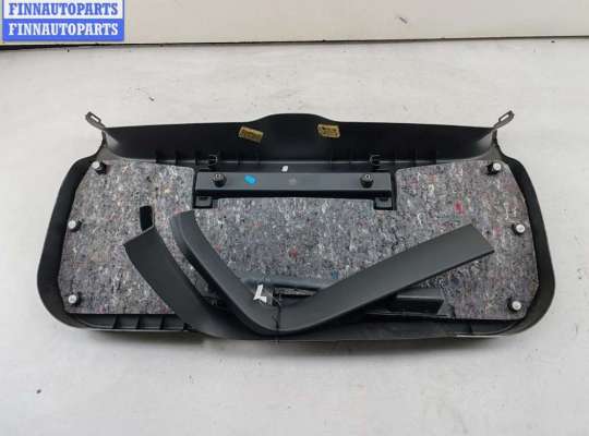 купить Обшивка крышки багажника на Opel Astra H (2004-2009)