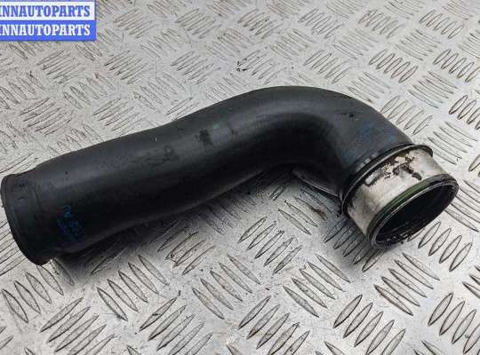 купить Патрубок интеркулера на Volkswagen Passat B6