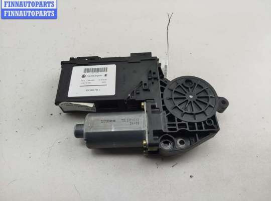 купить Моторчик стеклоподъемника задний правый на Volkswagen Touareg