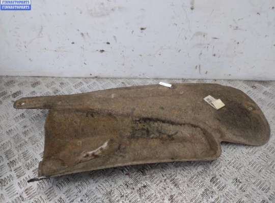 Шумоизоляция (утеплитель) капота на Mercedes-Benz Vito (W638)