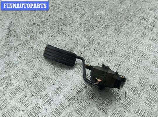 купить Педаль газа на Renault Scenic II (2003-2009)