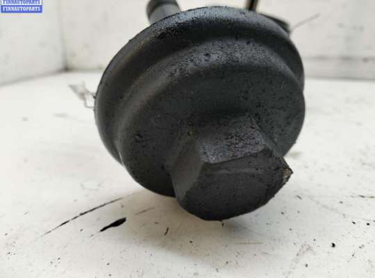 купить Крышка масляного фильтра на Volkswagen Passat B5+ (GP)