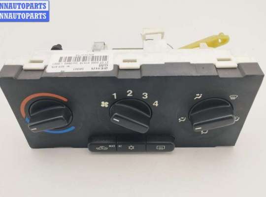 Переключатель отопителя OP2416676 на Opel Astra G (1998-2004)