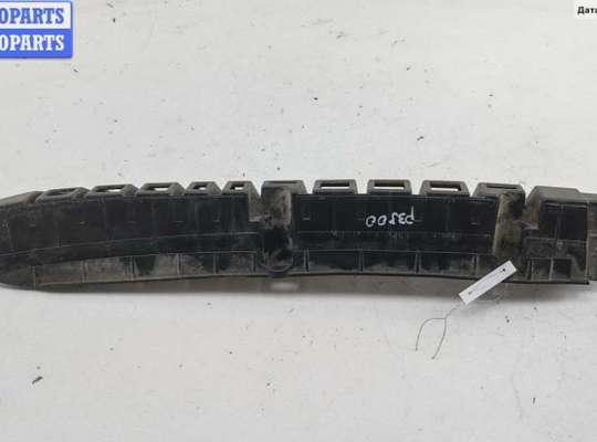 Кронштейн бампера заднего SK443264 на Skoda Roomster