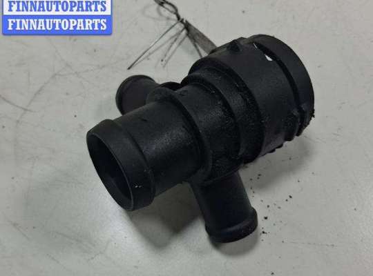 купить Фланец (тройник) системы охлаждения на Audi A4 B8 (2007-2015)