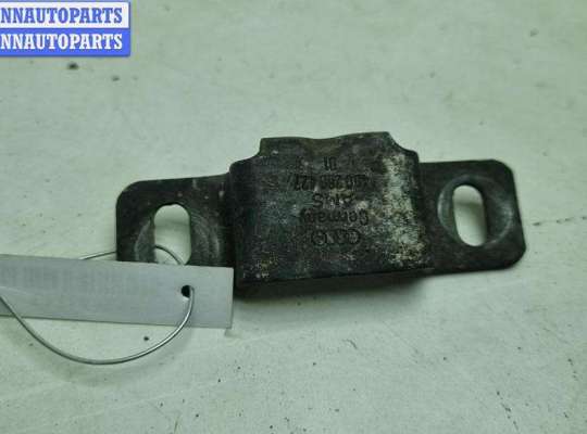 Кронштейн крепления VG2401088 на Volkswagen Golf-5