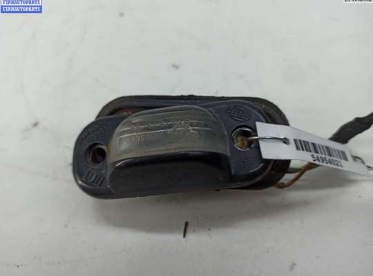 Подсветка номера AU1437764 на Audi 80 B3 (1987-1992)