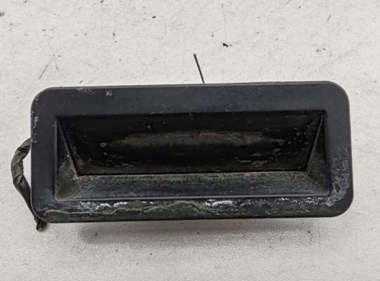 Кнопка открывания багажника FO2176272 на Ford Focus II (2004-2011)