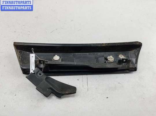 купить Накладка двери (крышки) багажника на Renault Scenic II (2003-2009)