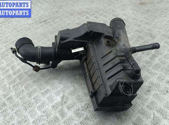 Датчик расхода воздуха (ДМРВ) на Volkswagen Caddy III (2K)