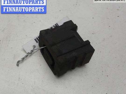 купить Кронштейн радиатора на Volkswagen Passat B5+ (GP)