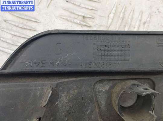 купить Рамка фары противотуманной левой на Citroen C5 (2001-2008)