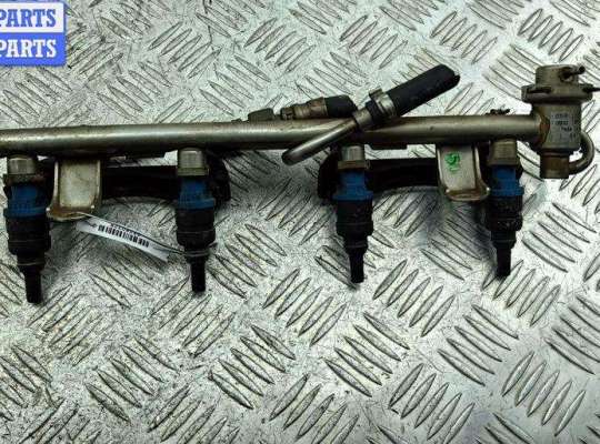 Форсунка топливная (комплект) AU1724234 на Audi A4 B5 (1994-2001)