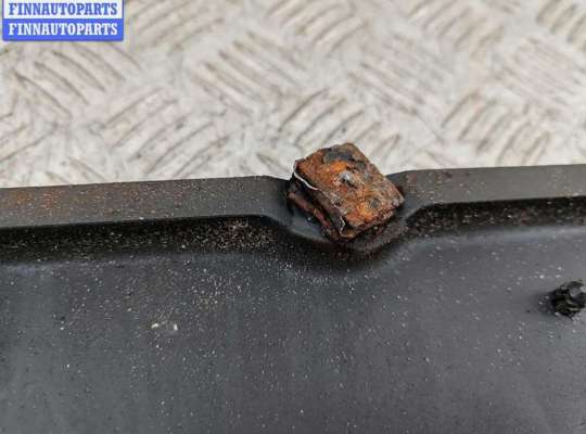 купить Диффузор (кожух) вентилятора радиатора на Volkswagen Transporter T4