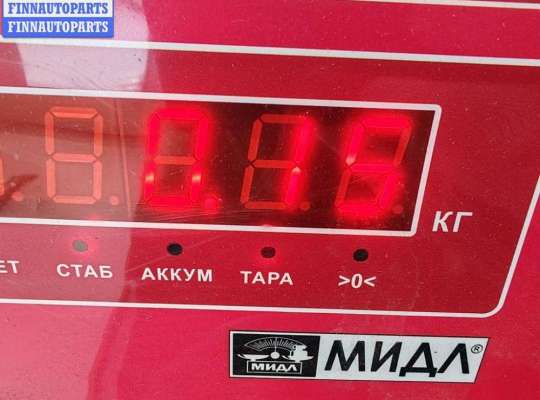 купить Молдинг двери задней правой на Audi A6 C5 (1997-2005)