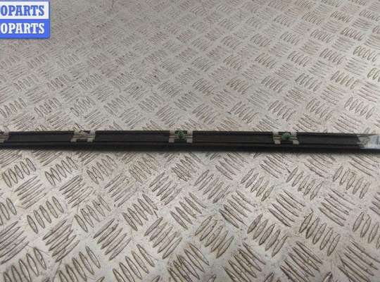 купить Молдинг двери задней правой на BMW 3 E46 (1998-2006)