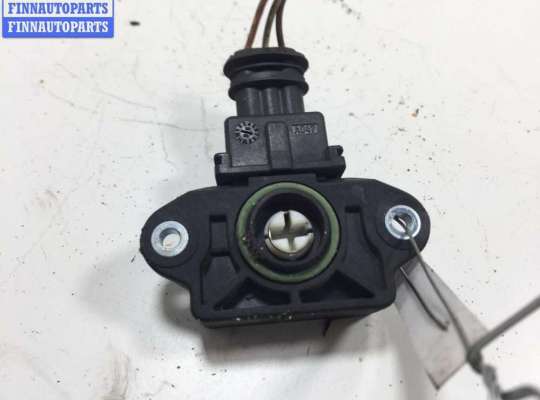 купить Датчик положения дроссельной заслонки на Renault Megane I (1995-2003)