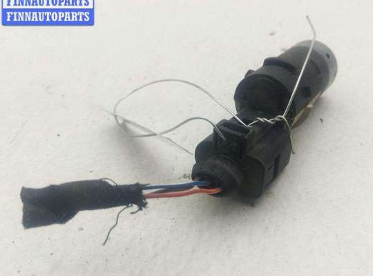 купить Датчик парковки (парктроник) задний на Audi A6 C6 (2004-2011)