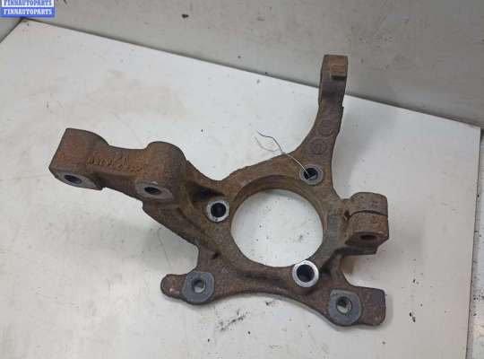 купить Кулак (корпус ступицы) передний правый на Opel Zafira A (1999-2005)