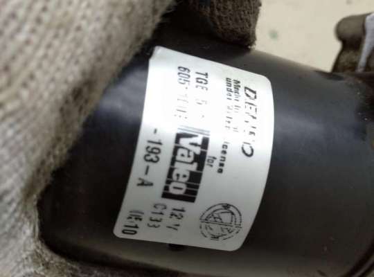 купить Двигатель стеклоочистителя переднего (моторчик дворников) на Fiat Stilo