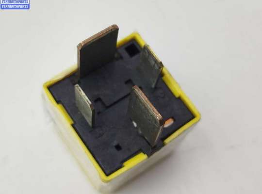 купить Реле втягивающее стартера на Opel Astra H (2004-2009)