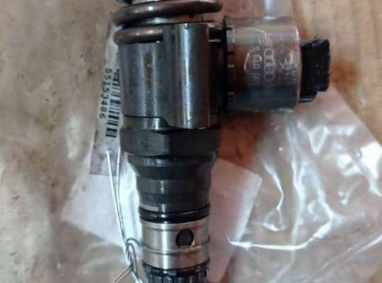 купить Форсунка топливная на Skoda Octavia mk2 (A5 1Z) 2004-2013