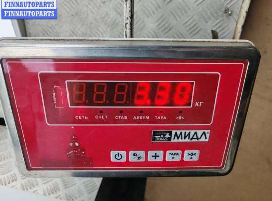 купить Обшивка двери передней правой (дверная карта) на Audi 80 B4 (1991-1996)