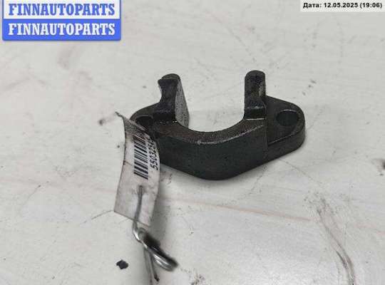 Скоба (кронштейн) крепления форсунки BM3026731 на BMW 3 E46 (1998-2006)