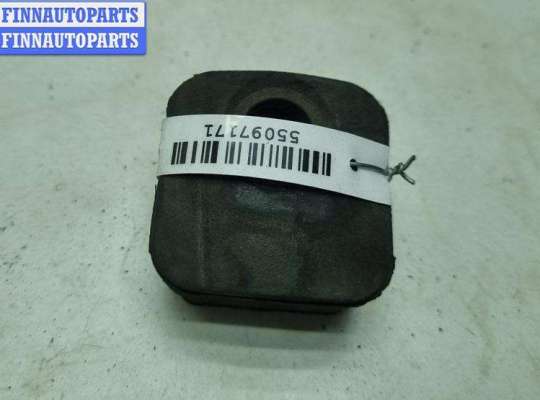 купить Кронштейн радиатора на Volkswagen Passat B5