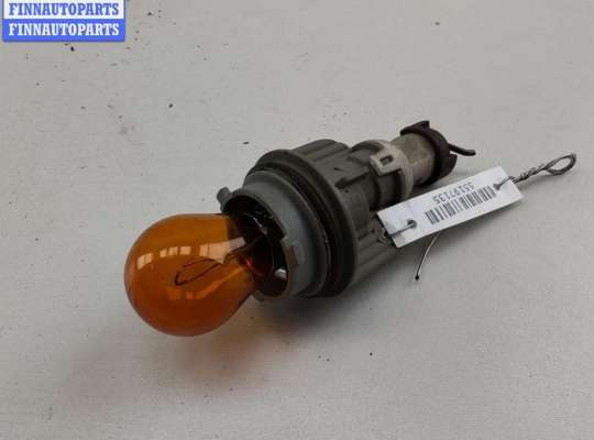 Патрон лампы указателя поворота AU1668048 на Audi A4 B5 (1994-2001)