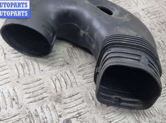 купить Патрубок воздушного фильтра на Volkswagen Passat B6