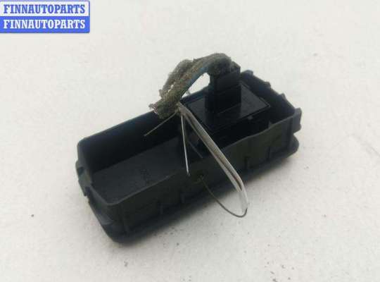 купить Кнопка стеклоподъемника переднего правого на Opel Vectra C (2002-2008)