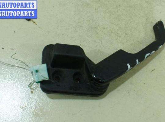 купить Ручка открывания капота на Volkswagen Polo (1999-2001)